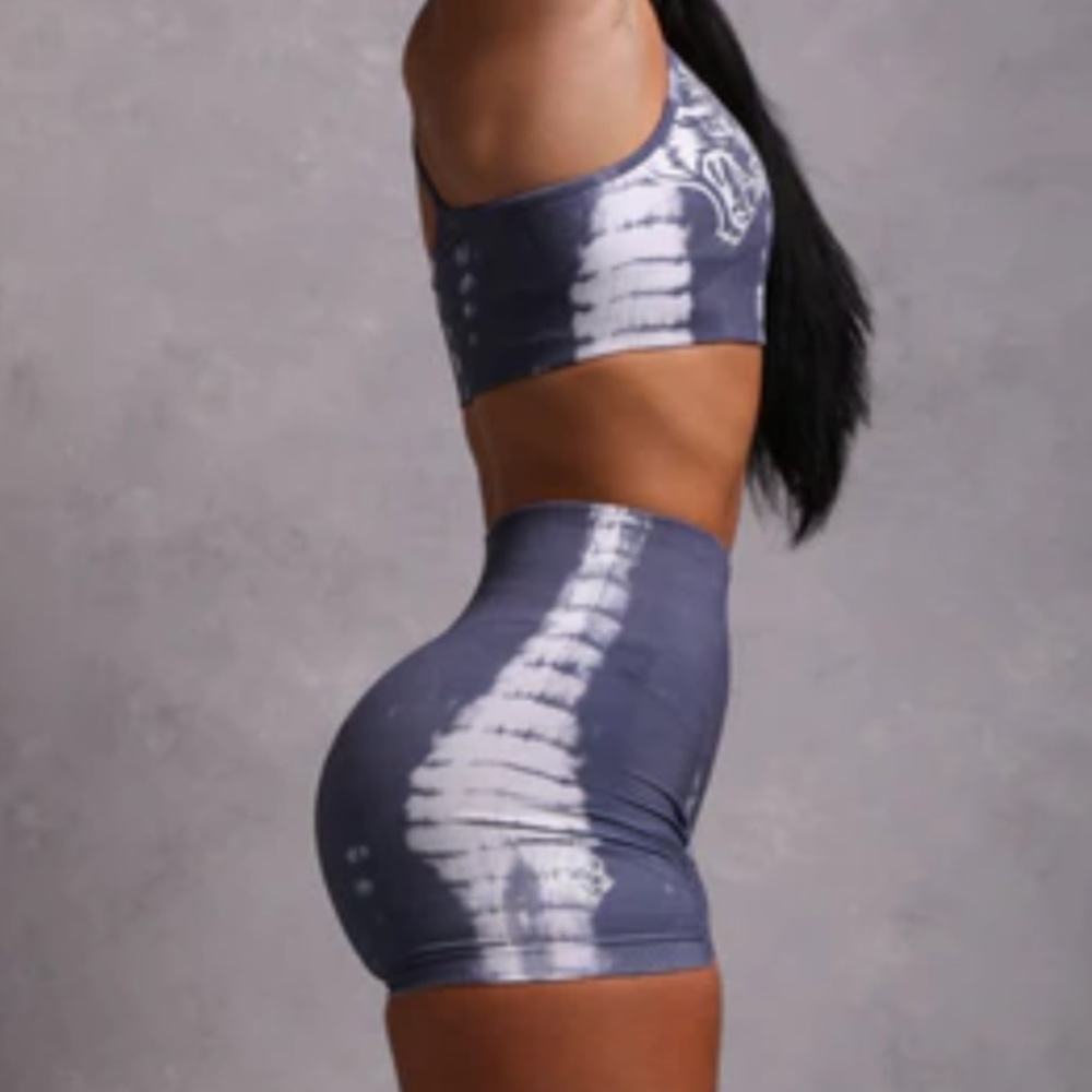 Darc sport wolves forever shorts